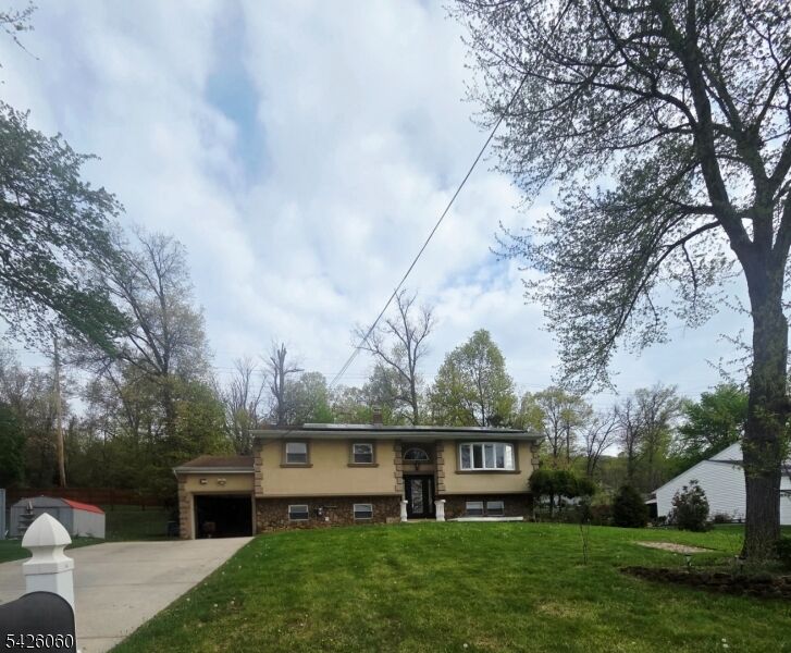 Property Photo:  65 Shady Ln  NJ 08805 