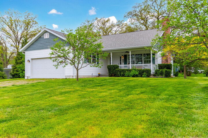 Property Photo:  1115 Lakeview Road  MO 65265 