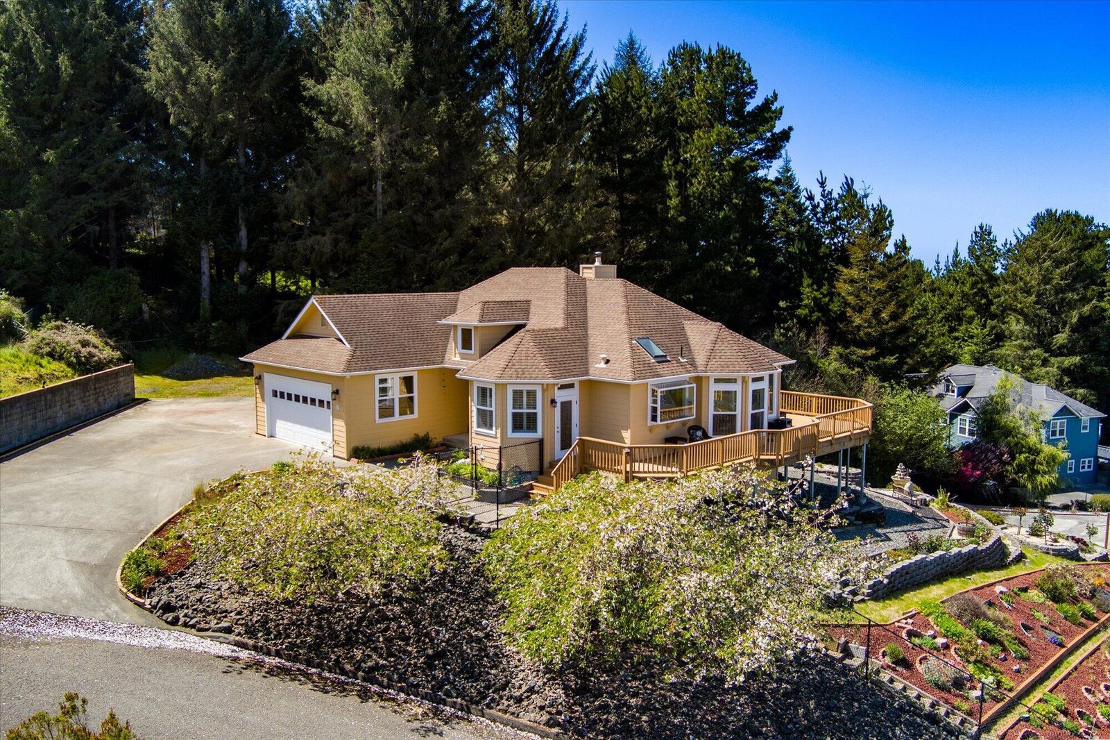 Property Photo:  8 Minette Lane  CA 95503 