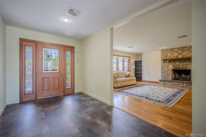 Property Photo:  19-21 Lamela Drive  NY 12542 