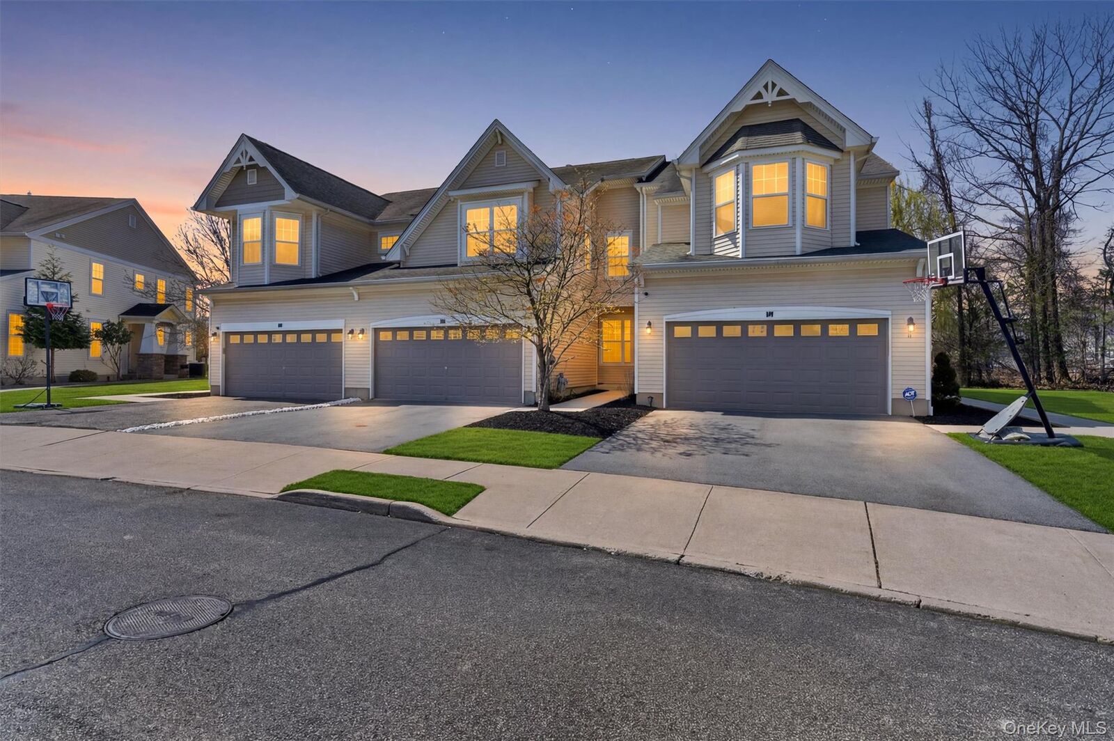 Property Photo:  9 Cornwall Lane  NY 10940 