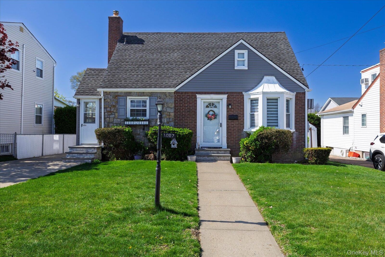 Property Photo: 1027 Van Buren Avenue NY 11010