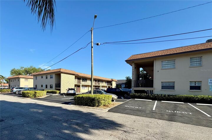 Property Photo:  1320 Moreland Drive 12  FL 33764 