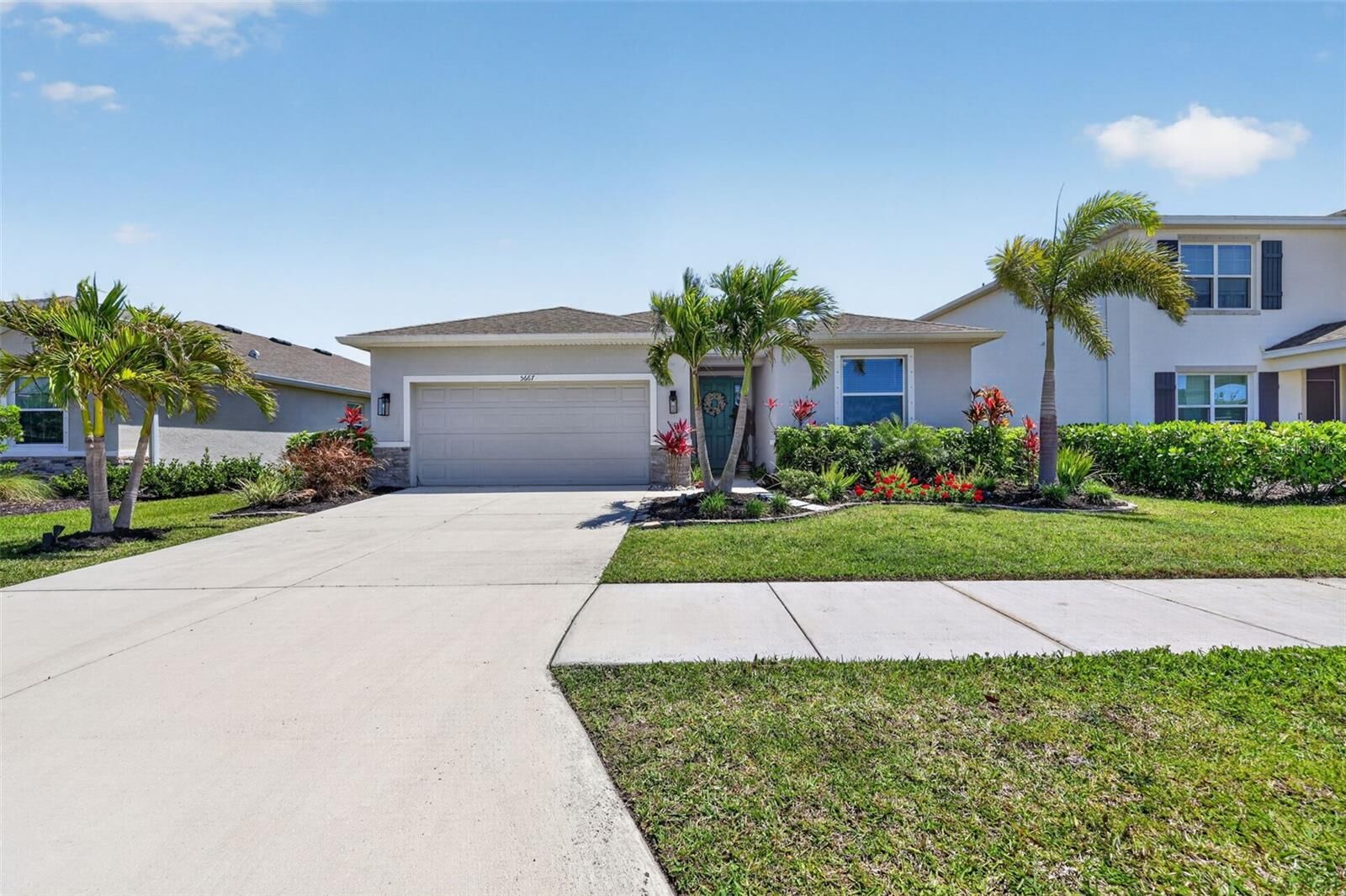 Property Photo: 5667 Woodland Sage Drive FL 34238