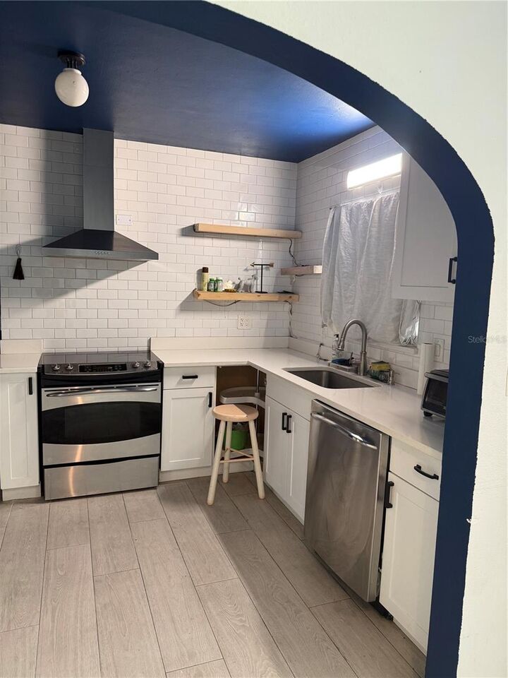 Property Photo:  345 22nd Avenue S  FL 33705 