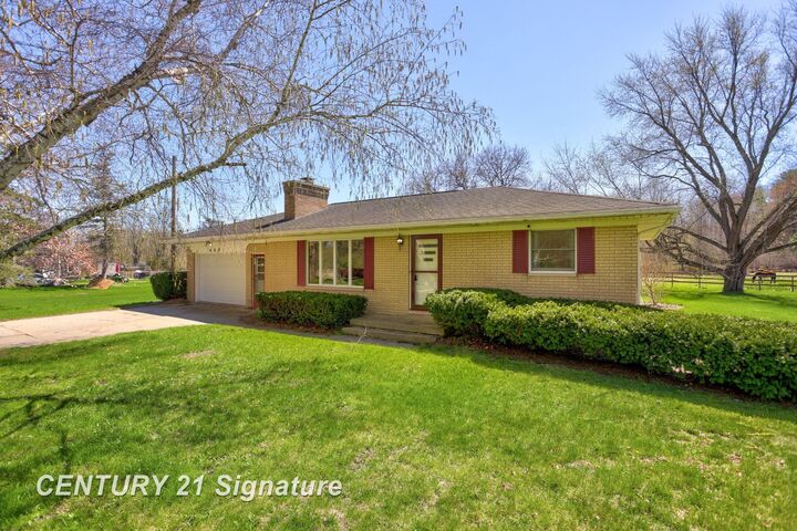 Property Photo:  6801 Trinklein Road  MI 48609 