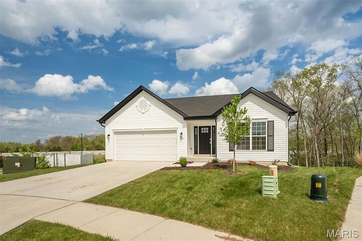 Property Photo:  342 Cumberland Court  MO 63380 