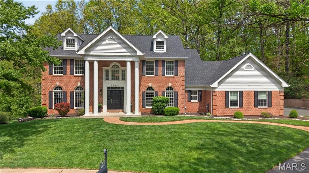 Property Photo: 17601 Burnham Court MO 63005