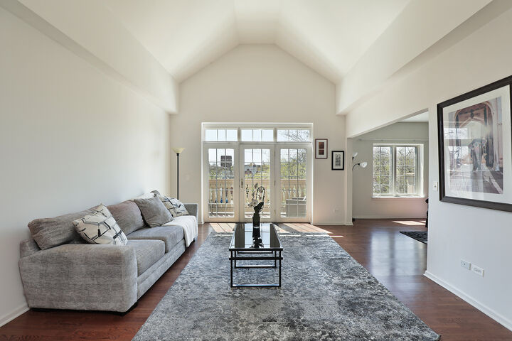 Property Photo:  626 Homewood Avenue 405  IL 60035 