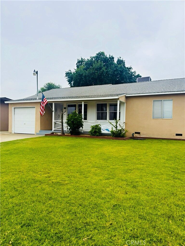 Property Photo:  9838 Maxine  CA 90660 