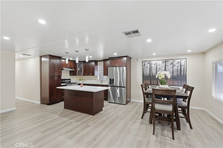 Property Photo:  9530 Alondra 19  CA 90706 
