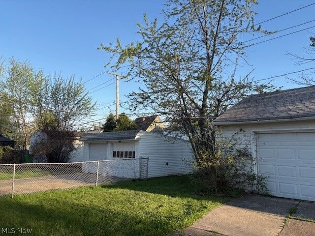 Property Photo:  10305 S Highland Avenue  OH 44125 