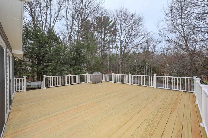 Property Photo:  32 Murray Hill Road  NH 03034 