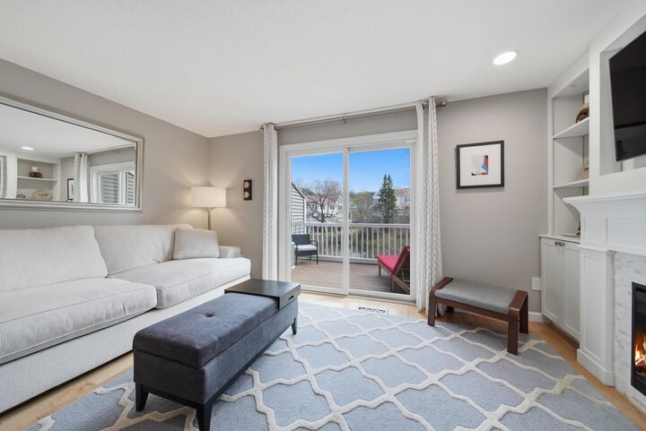 Property Photo:  424 Fox Hollow Way  NH 03104 