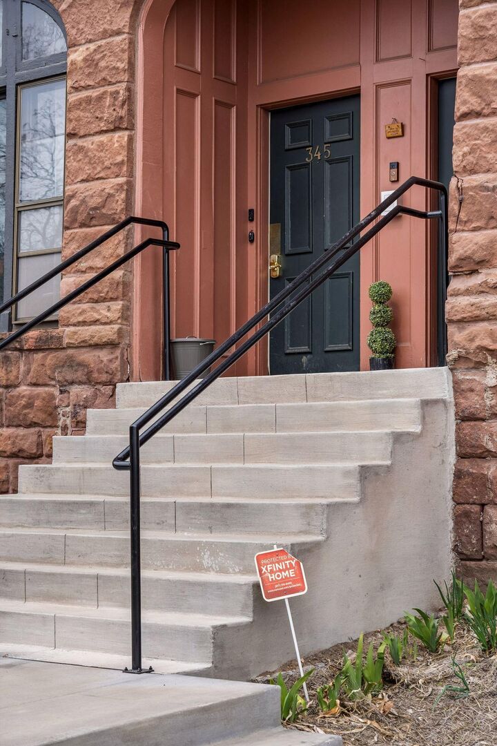 Property Photo:  345 Ramsey Street 345C  MN 55102 