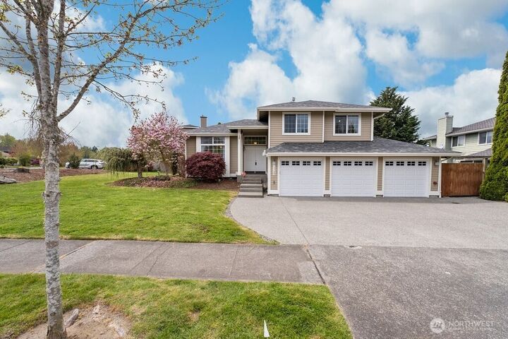 Property Photo:  1728  Amber Boulevard  WA 98372 