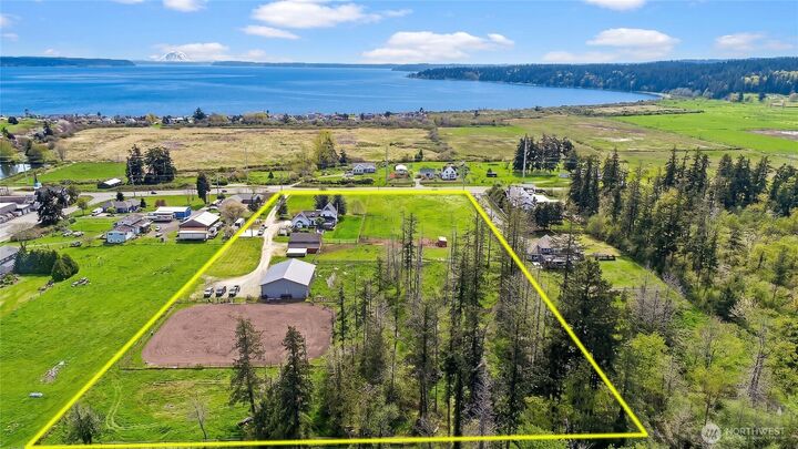 Property Photo:  755 E North Camano Drive  WA 98282 