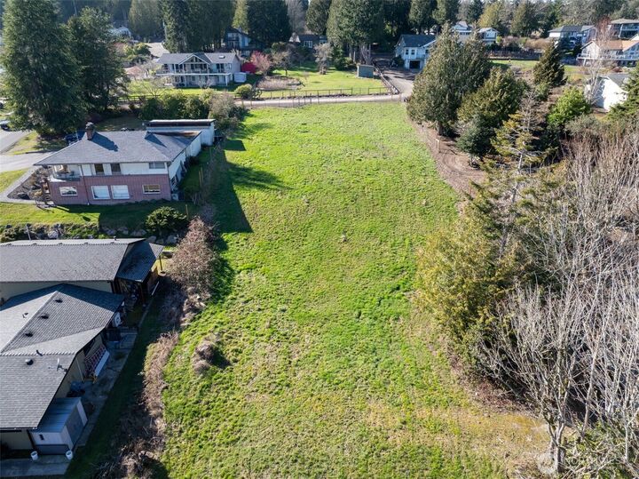 Property Photo:  8185 E Seaview Drive  WA 98366 