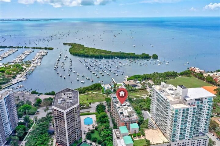 Property Photo:  2951 S Bayshore Drive 415  FL 33133 