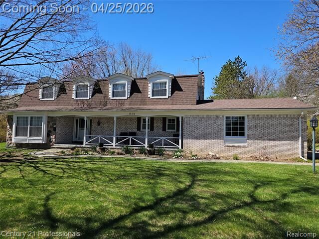 Property Photo:  1508 Crooks Road  MI 48309 