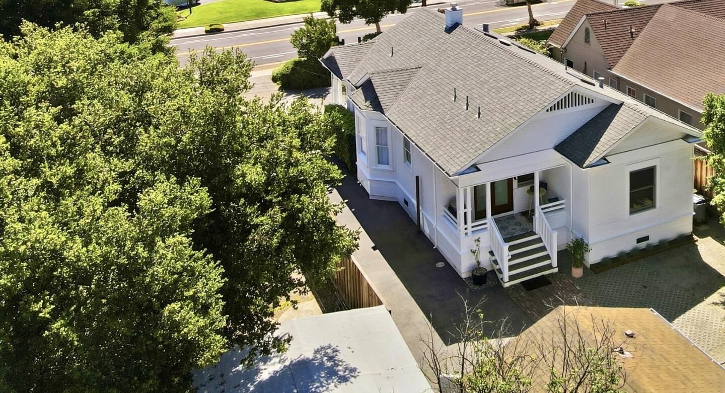 Property Photo:  175 North Sunnyvale Avenue  CA 94086 