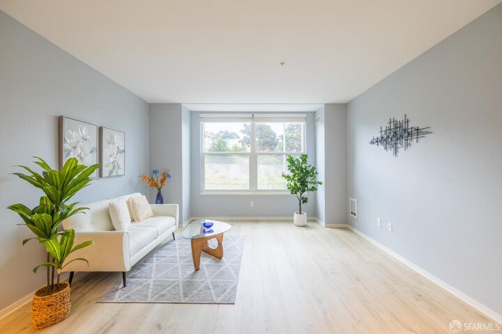 Property Photo:  8200 Oceanview Terrace 213  CA 94132 