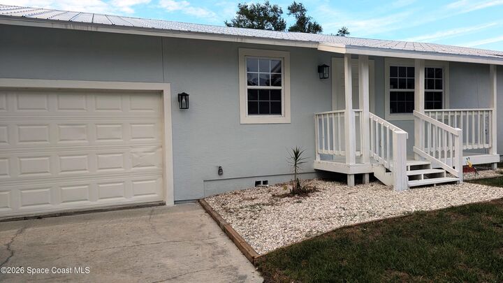 Property Photo:  795 Rolling Hill Drive  FL 32958 