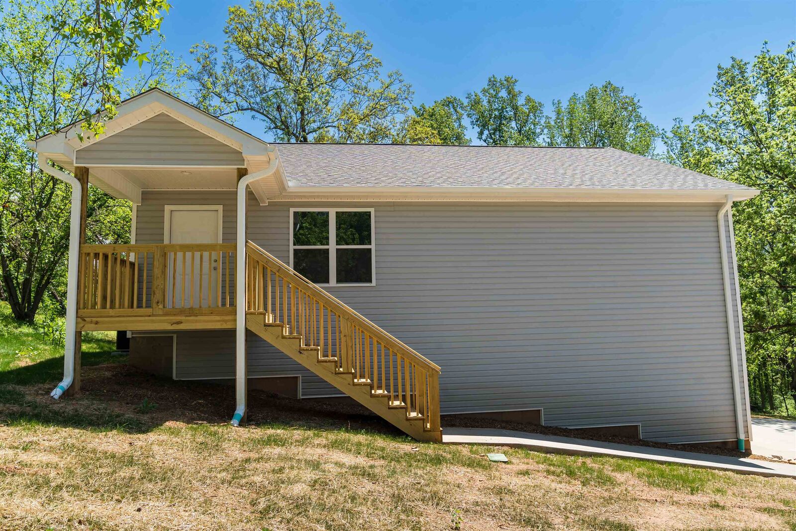 Property Photo:  416 Love Springs Road  SC 29330 