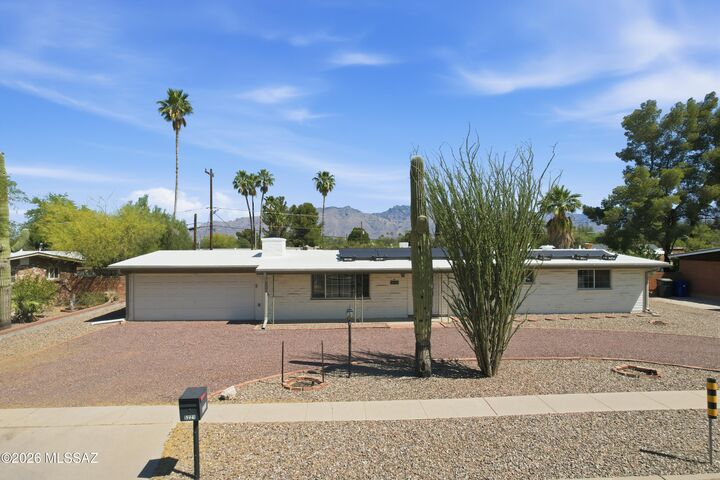 Property Photo:  5221 E 4th Street  AZ 85711 