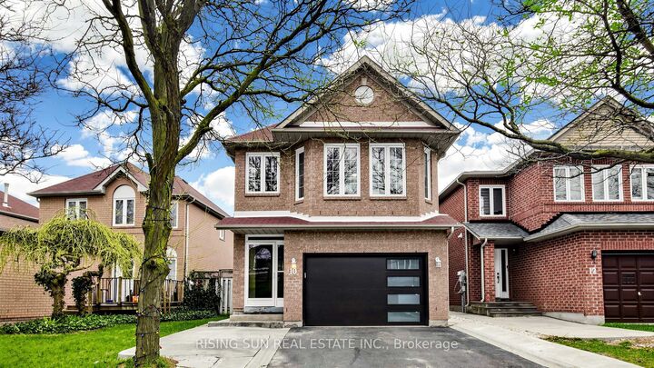Property Photo: 10 Cedarwood Crescent ON L6X 4K1