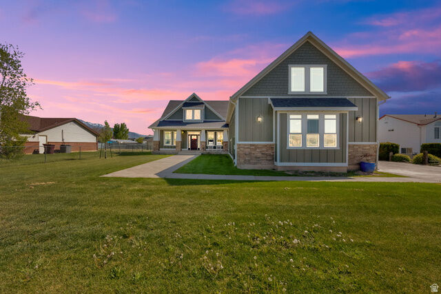 Property Photo:  547 W 2550 N  UT 84414 