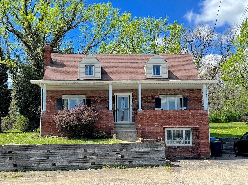Property Photo:  1998 Mount Pleasant Rd  PA 15601 