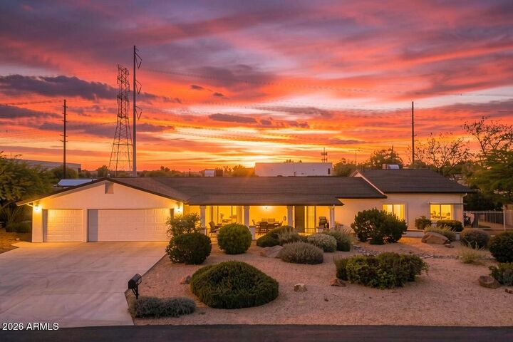 Property Photo: 321 E Campbell Road AZ 85225