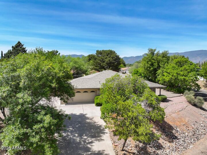 Property Photo:  4657 E Broken Saddle Drive  AZ 86326 