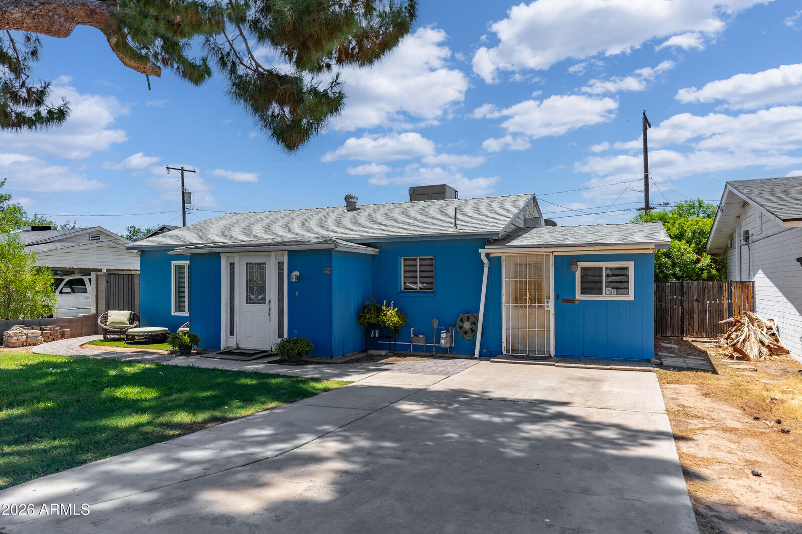 Property Photo: 655 E 2nd Street AZ 85203
