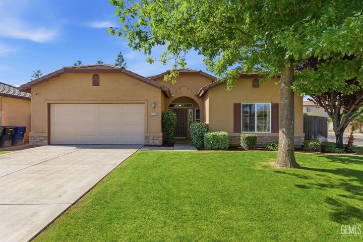 Property Photo:  11715 Blanket Flower Drive  CA 93311 