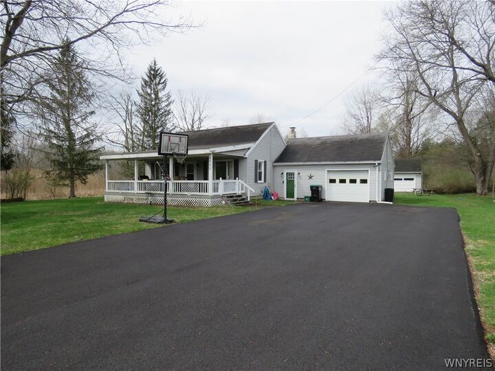 Property Photo:  8752 Donahue Road  NY 14020 