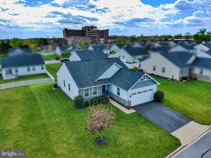 Property Photo: 130 Norfolk Lane WV 25405