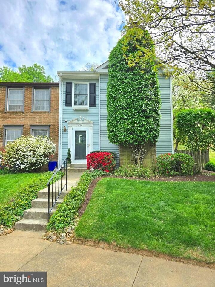 Property Photo:  17415 Founders Mill Drive  MD 20855 