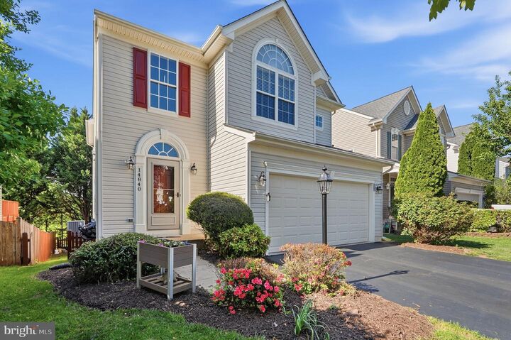 Property Photo:  14840 Links Pond Circle  VA 20155 