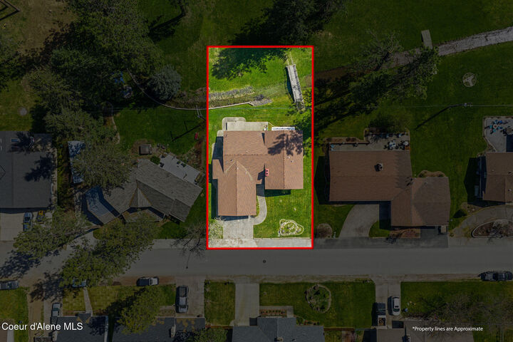 Property Photo:  301 Woodland Dr  ID 83850 