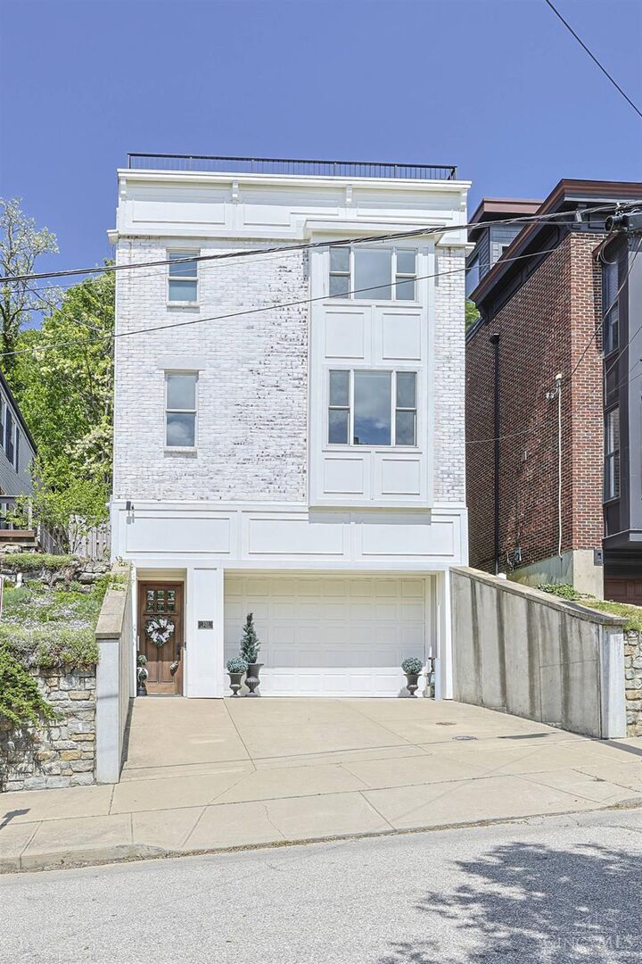 Property Photo:  330 Boal Street  OH 45202 