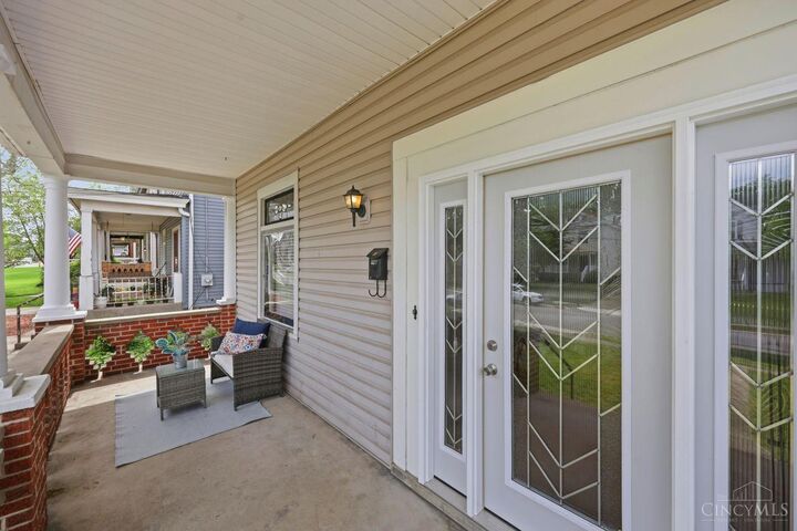 Property Photo: 3945 Regent Avenue OH 45212