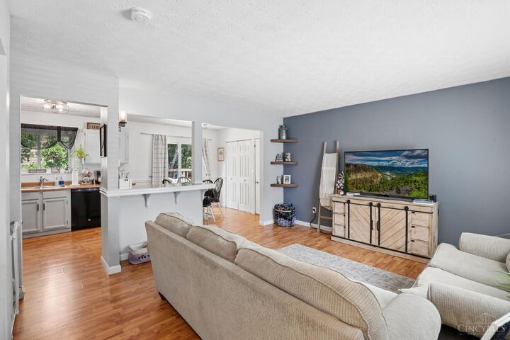 Property Photo:  1270 Deblin Drive  OH 45150 