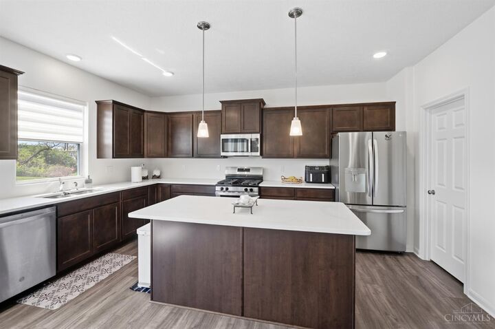 Property Photo:  5565 Scenic Trail Drive  OH 45011 