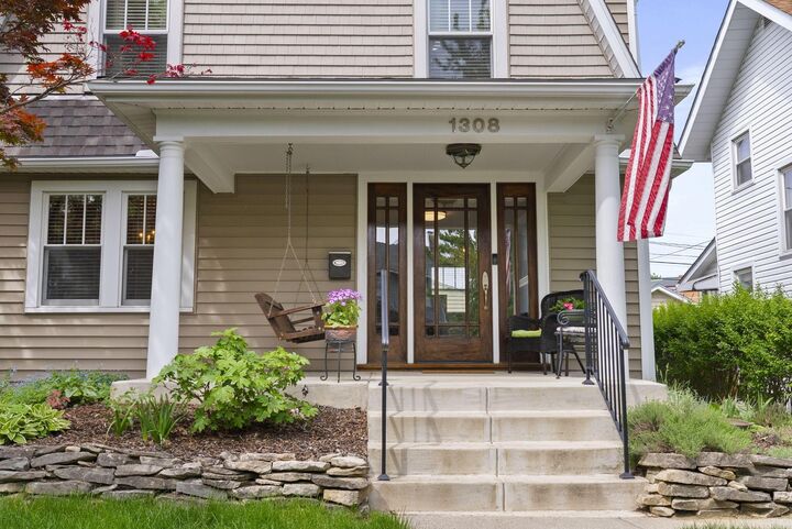 Property Photo:  1308 Murrell Avenue  OH 43212 