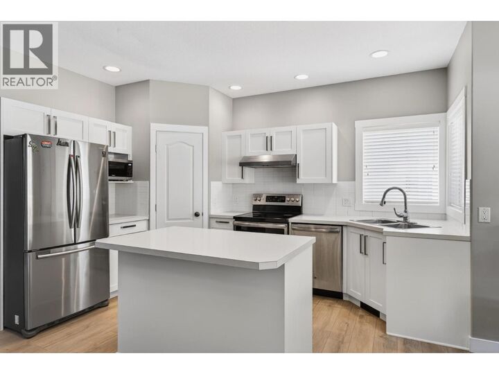 1322 Rose Abby Drive — photo 1