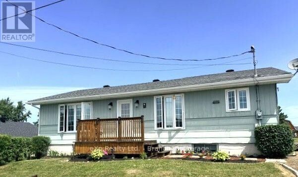 Property Photo: 17 Gauthier Street ON P0L 1G0