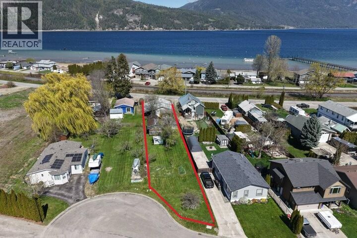 Property Photo:  4760 Canoe Beach Drive Drive Northeast  BC V0E 1K0 