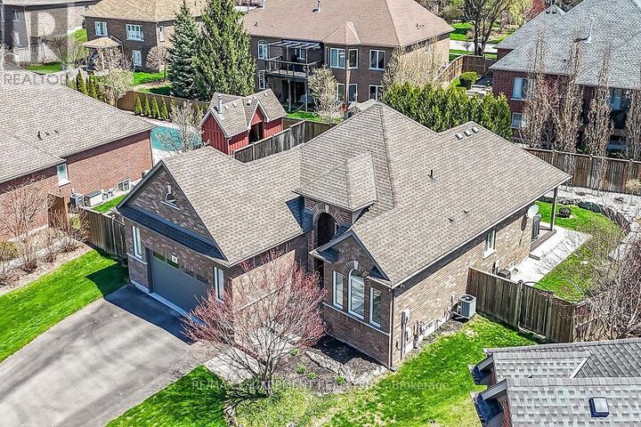 Property Photo:  19 Lampman Drive  ON L0S 1C0 